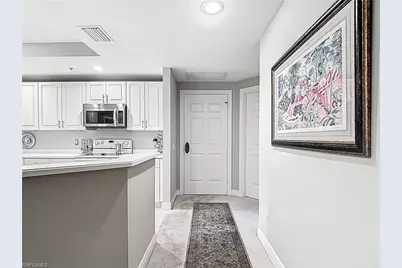 2745 1st St #1106, Fort Myers, FL 33916 - Photo 4