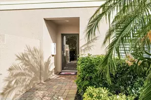 6622 Alden Woods Cir, Naples, FL 34113 - Photo 2