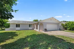 7454 Sea Island Rd, Fort Myers, FL 33967 - Photo 4