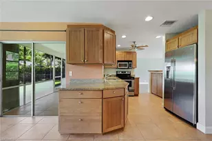 2530 10th St N, Naples, FL 34103 - Photo 6