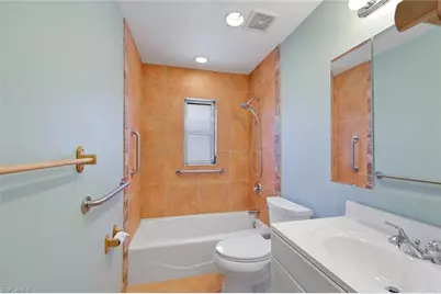 2530 10th St N, Naples, FL 34103 - Photo 12
