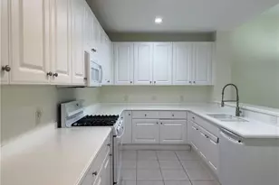 9202 Museo Cir, Naples, FL 34114 - Photo 2