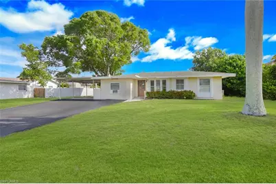 517 100th Ave N, Naples, FL 34108 - Photo 6