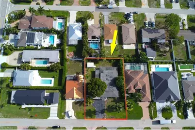 517 100th Ave N, Naples, FL 34108 - Photo 4