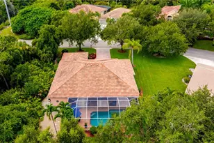 9311 Cedar Creek Dr, Bonita Springs, FL 34135 - Photo 38
