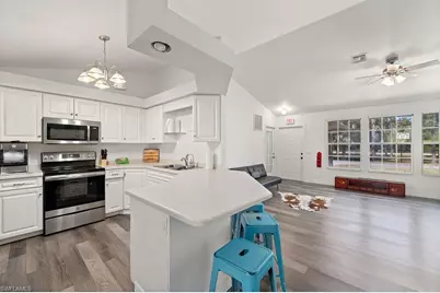24709 Rodas Dr, Bonita Springs, FL 34135 - Photo 6