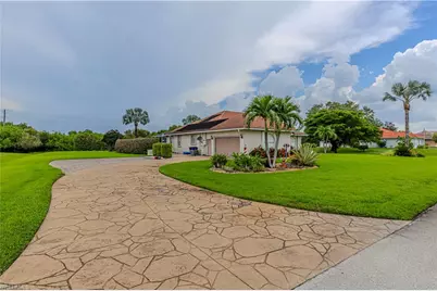 12288 Casals Ln, Bonita Springs, FL 34135 - Photo 30