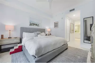 1135 3rd Ave S #303, Naples, FL 34102 - Photo 12