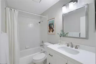 11054 Linnet Ln, Naples, FL 34119 - Photo 22