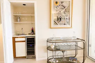 5601 Turtle Bay Dr, Naples, FL 34108 - Photo 12