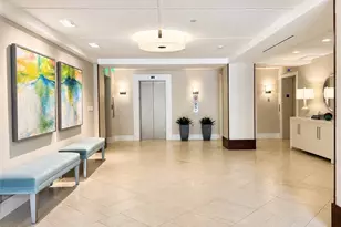 5601 Turtle Bay Dr, Naples, FL 34108 - Photo 2