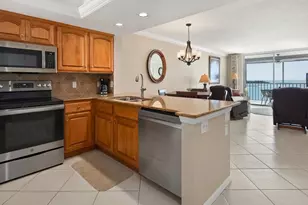 901 Collier Ct, Marco Island, FL 34145 - Photo 6