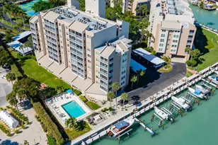 901 Collier Ct, Marco Island, FL 34145 - Photo 20