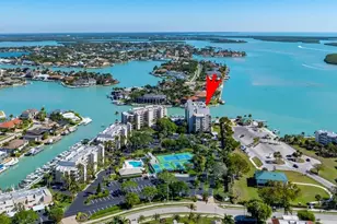 901 Collier Ct, Marco Island, FL 34145 - Photo 26