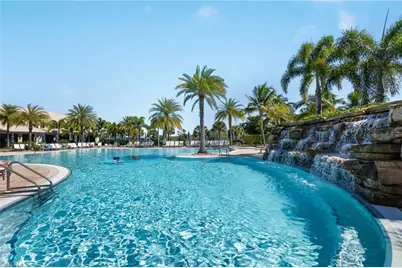 6820 Winding Cypress Dr, Naples, FL 34114 - Photo 4