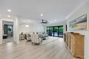 517 Parkwood Ln, Naples, FL 34103 - Photo 2