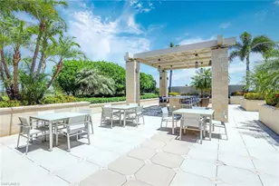 9115 Strada Pl, Naples, FL 34108 - Photo 24