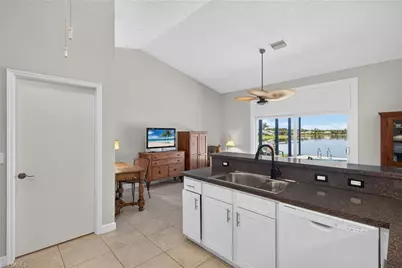 7375 Mill Pond Cir, Naples, FL 34109 - Photo 14