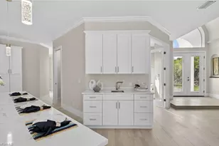 6461 Livingston Woods Ln, Naples, FL 34109 - Photo 8
