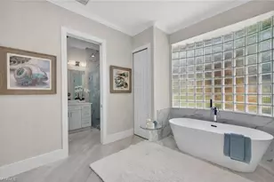 6461 Livingston Woods Ln, Naples, FL 34109 - Photo 18