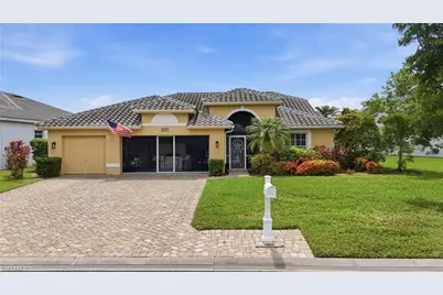 12846 Dresden Ct, Fort Myers, FL 33912 - Photo 2