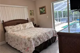111 SE 4th Pl, Cape Coral, FL 33990 - Photo 20