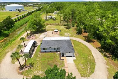 4225 16th St NE, Naples, FL 34120 - Photo 6