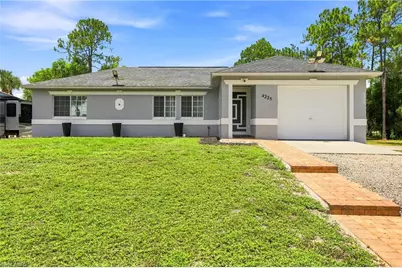 4225 16th St NE, Naples, FL 34120 - Photo 4