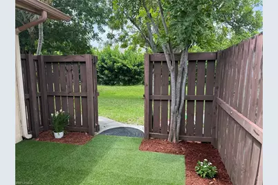 6320 Royal Woods Dr, Fort Myers, FL 33908 - Photo 18