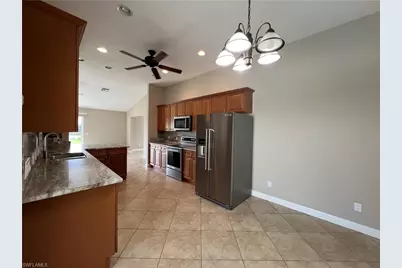 932 SW 4th Ave, Cape Coral, FL 33991 - Photo 10