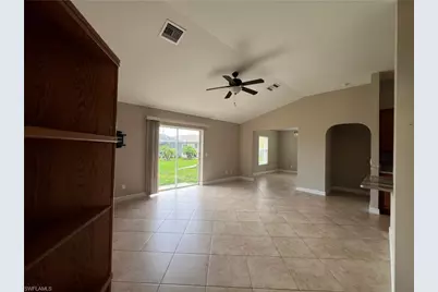 932 SW 4th Ave, Cape Coral, FL 33991 - Photo 8