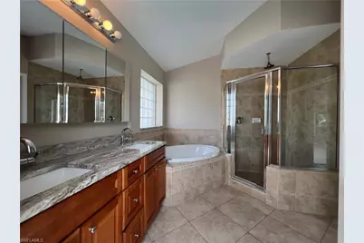 932 SW 4th Ave, Cape Coral, FL 33991 - Photo 16