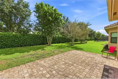 3846 Pleasant Springs Dr, Naples, FL 34119 - Photo 38