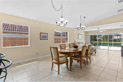 7620 Rozzini Ln, Naples, FL 34114 - Photo 10