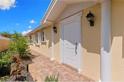 7620 Rozzini Ln, Naples, FL 34114 - Photo 2