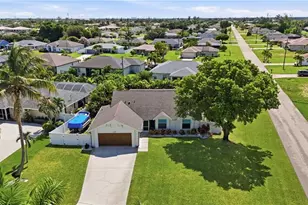 2235 SW 12th Pl, Cape Coral, FL 33991 - Photo 4