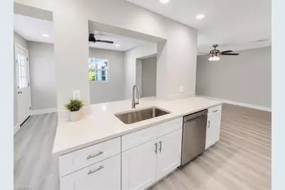 4532 Beechwood Lake Dr, Naples, FL 34112 - Photo 10