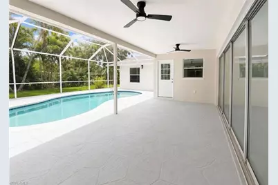 4532 Beechwood Lake Dr, Naples, FL 34112 - Photo 12