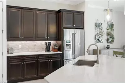 4559 Tamarind Way, Naples, FL 34119 - Photo 10