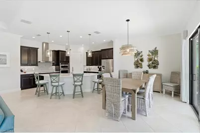 4559 Tamarind Way, Naples, FL 34119 - Photo 8