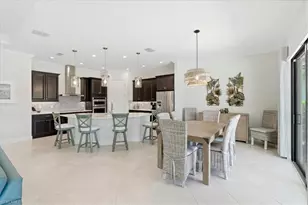 4559 Tamarind Way, Naples, FL 34119 - Photo 8