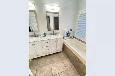 12832 Brynwood Way, Naples, FL 34105 - Photo 10