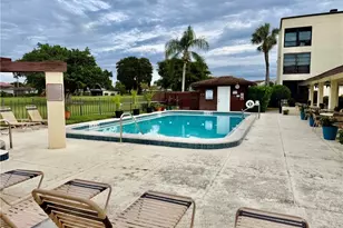 3625 Boca Ciega Dr, Naples, FL 34112 - Photo 4