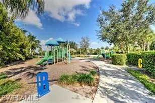 2942 Citrus St, Naples, FL 34120 - Photo 22