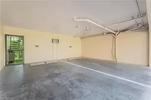 807 River Point Dr, Naples, FL 34102 - Photo 24