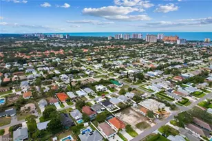 717 95th Ave N, Naples, FL 34108 - Photo 18