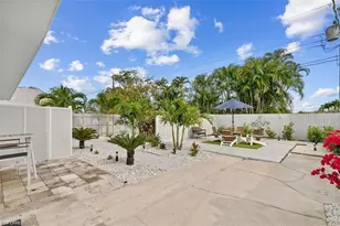 717 95th Ave N, Naples, FL 34108 - Photo 12