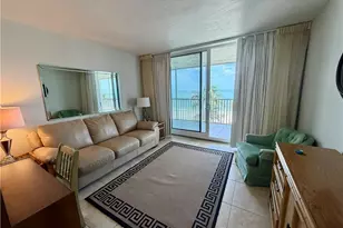 10701 Gulf Shore Dr, Naples, FL 34108 - Photo 22