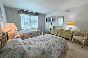 10701 Gulf Shore Dr, Naples, FL 34108 - Photo 26