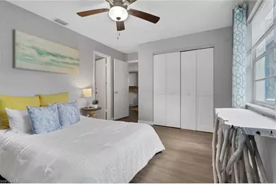 862 95th Ave N, Naples, FL 34108 - Photo 6